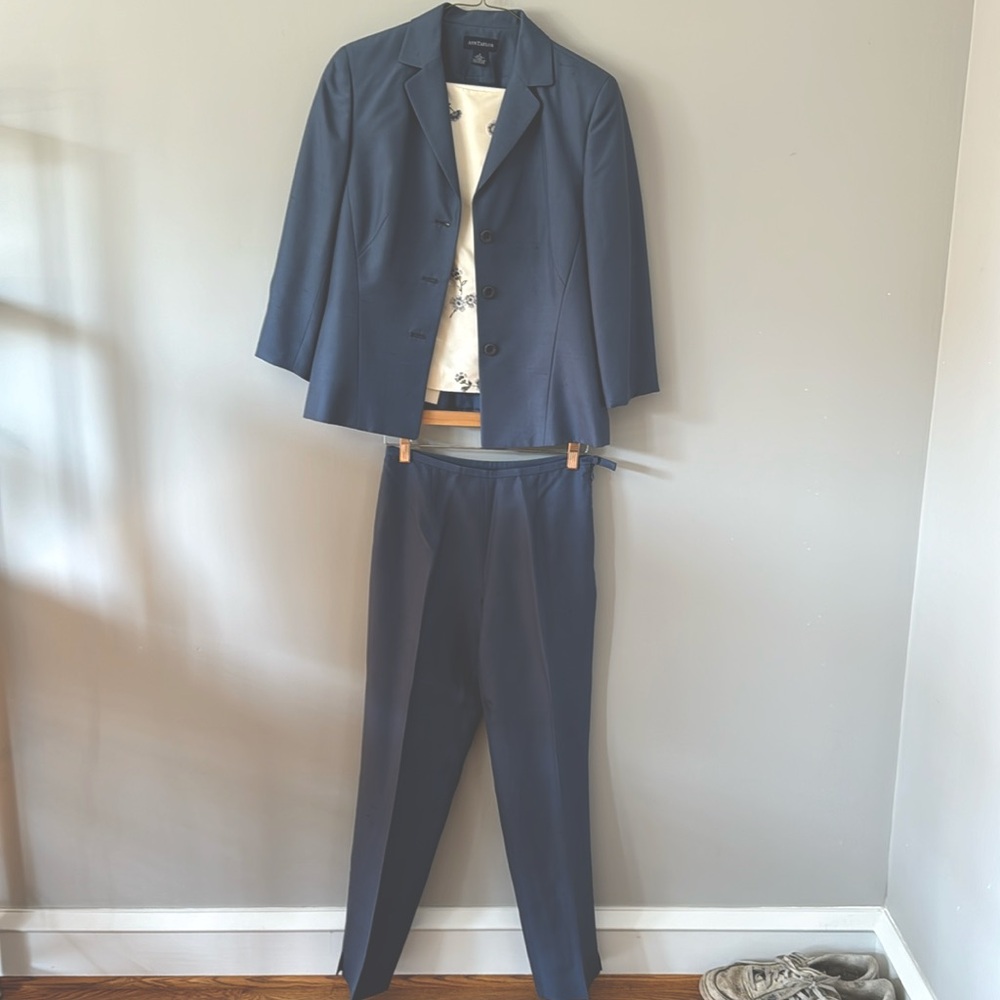 Ann Taylor three-piece suit 100% silk